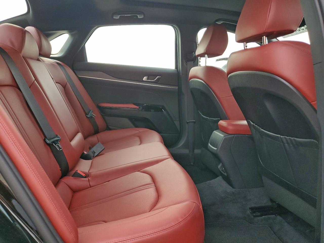 2025 Kia K5 Gt Line VIN: KNAG64J77S5323660 Lot: 92937915