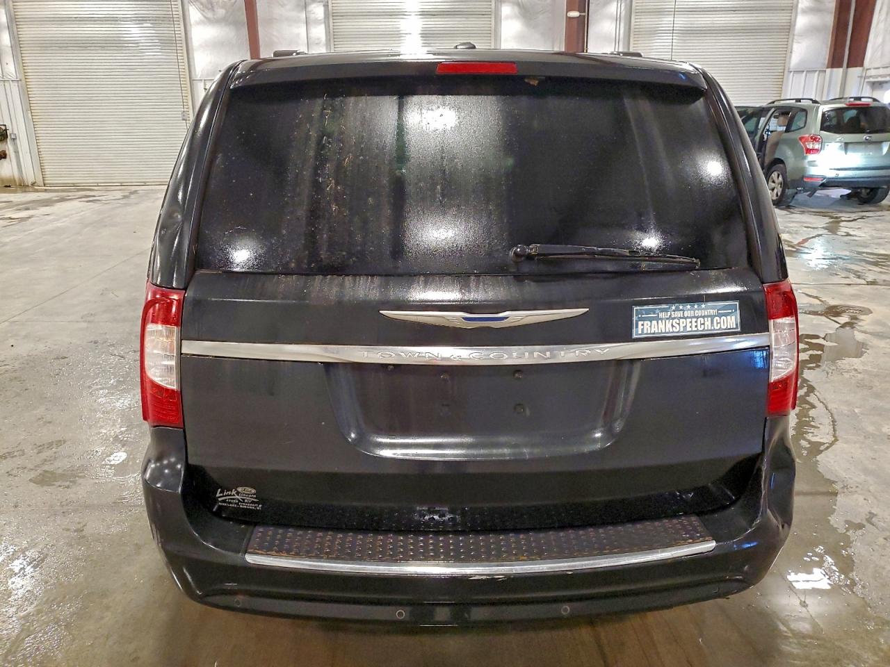 2015 Chrysler Town & Country Touring L VIN: 2C4RC1CG6FR655601 Lot: 93317835