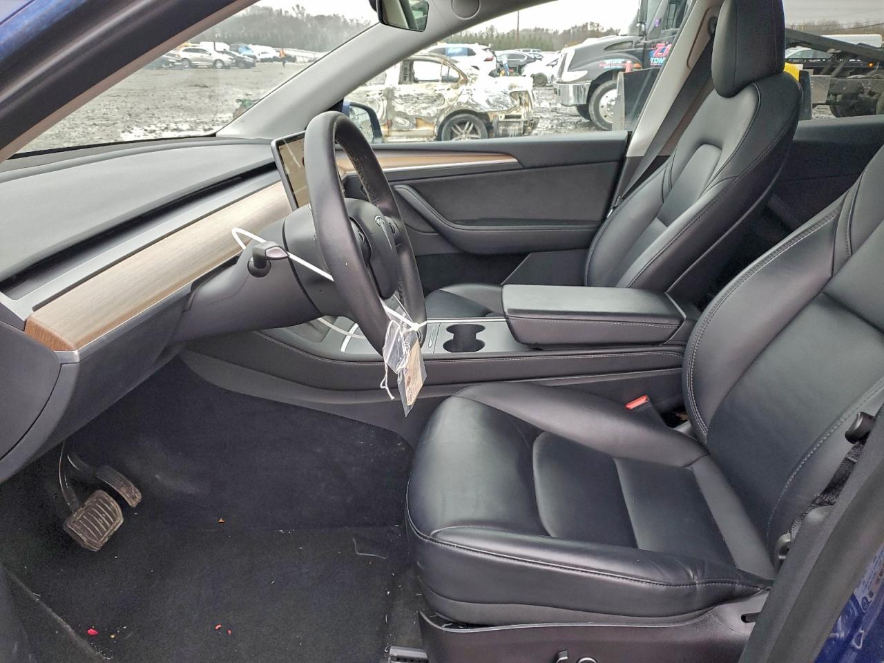 2023 Tesla Model Y VIN: 7SAYGAEE2PF638337 Lot: 93738425