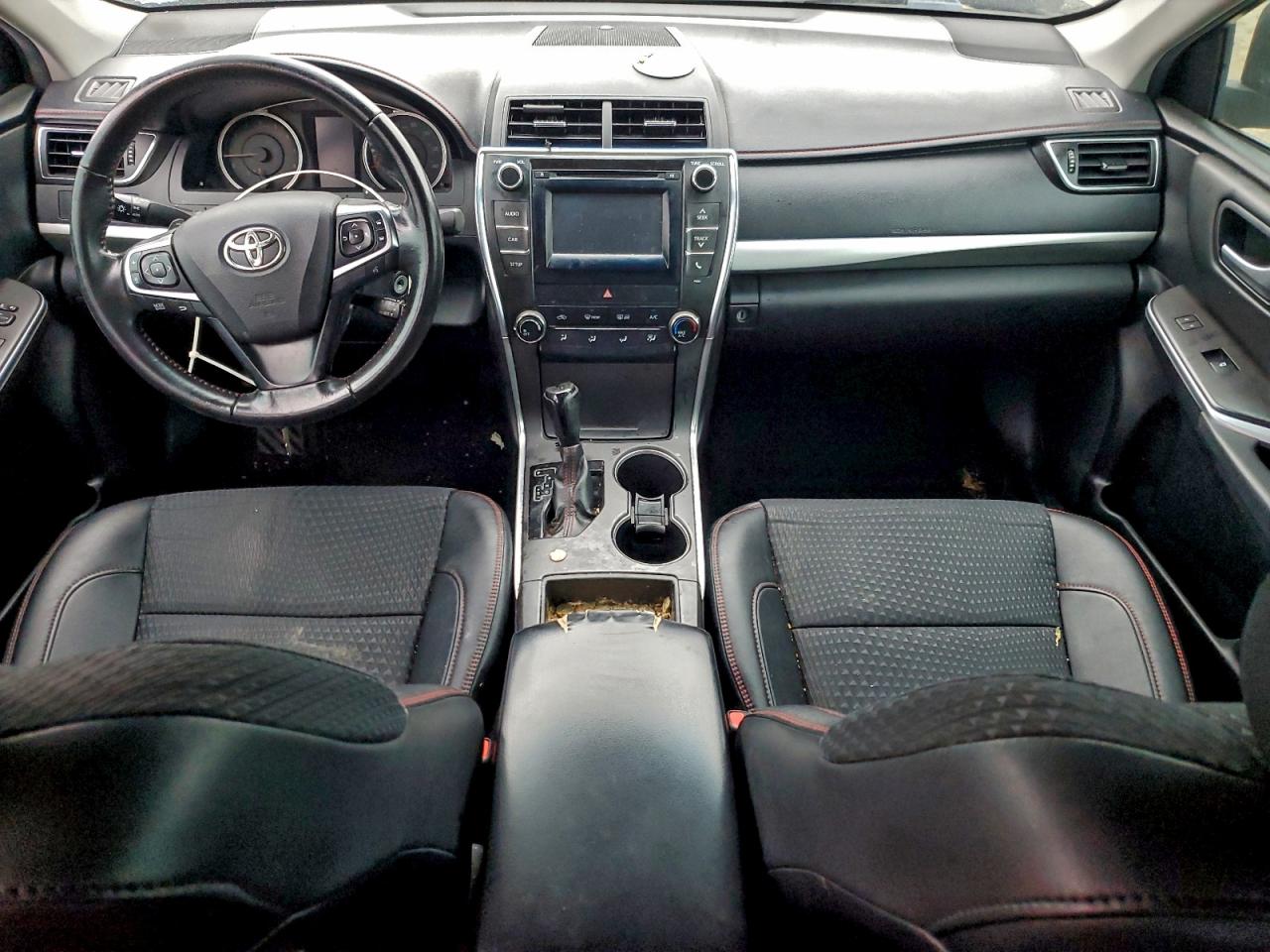 2015 Toyota Camry Le VIN: 4T1BF1FK5FU955623 Lot: 94242855