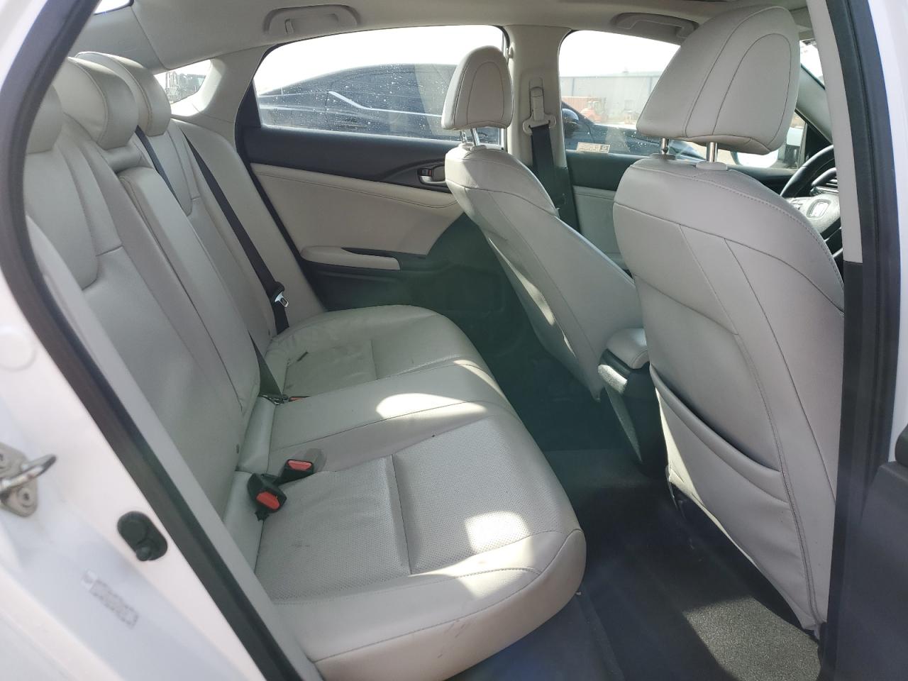 2019 Honda Insight Touring VIN: 19XZE4F97KE023615 Lot: 90822265