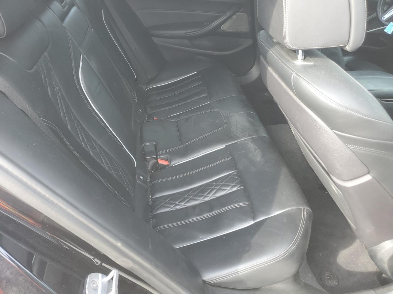 2018 BMW M550Xi VIN: WBAJB9C50JG463806 Lot: 92301555