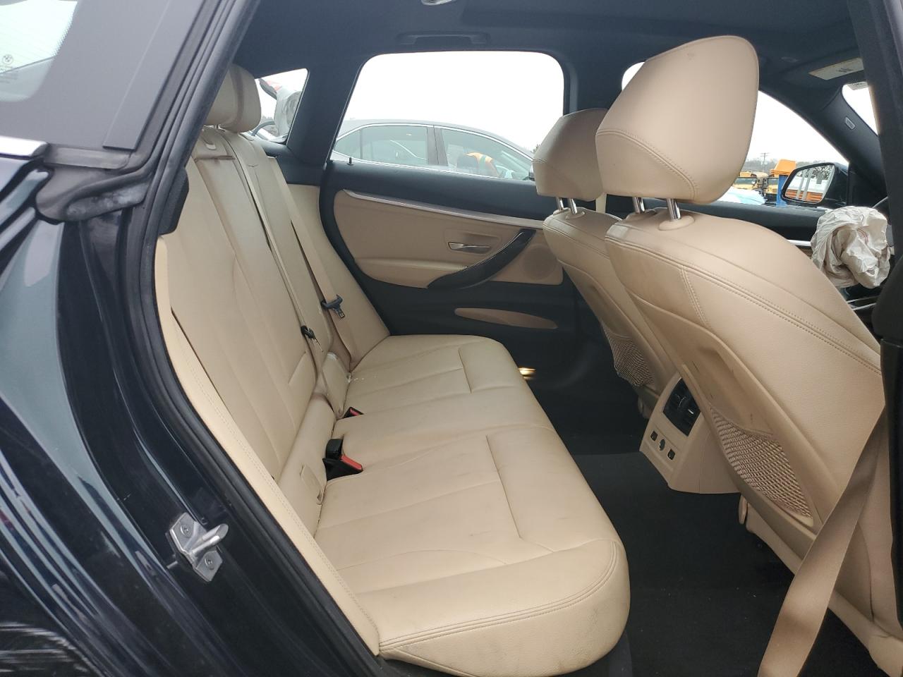 2017 BMW 330 Xigt VIN: WBA8Z9C35HG826541 Lot: 93738865