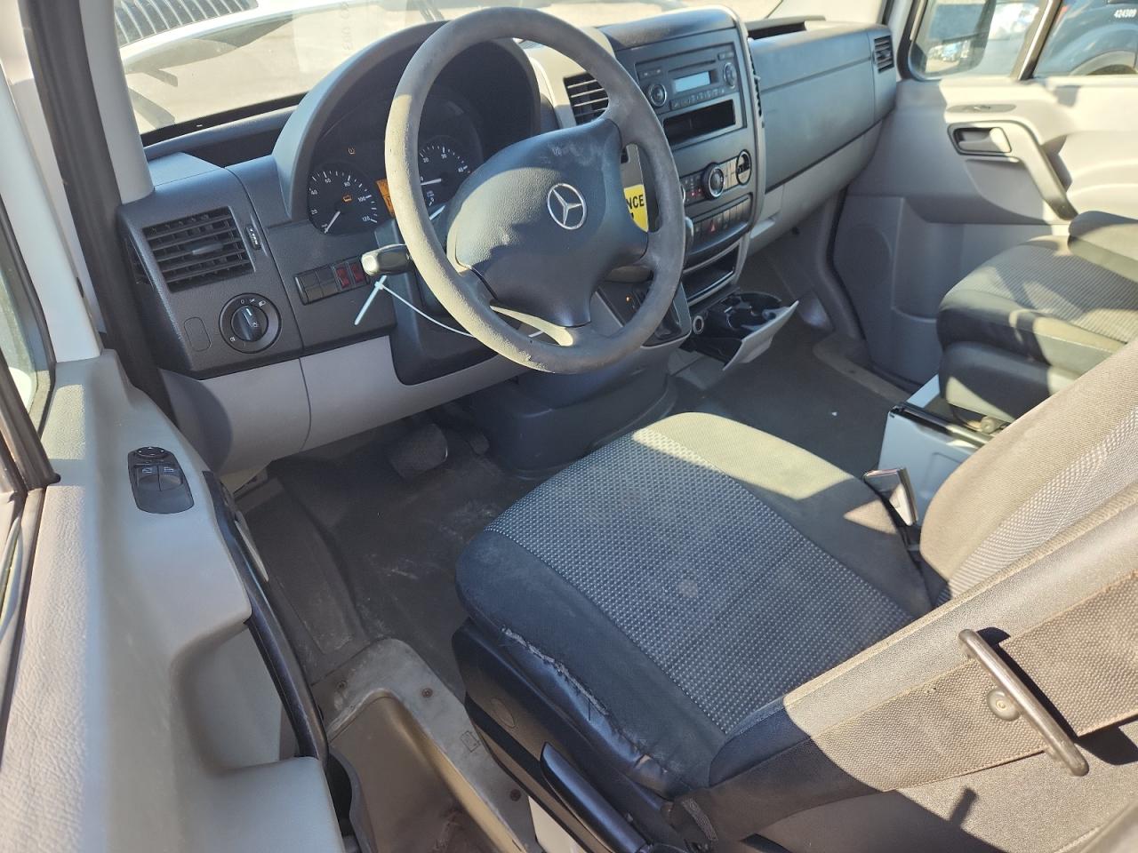 2011 Mercedes Benz Sprinter 2 Delivery Van VIN: WD3PE7CC0B5580204 Lot: 90666145