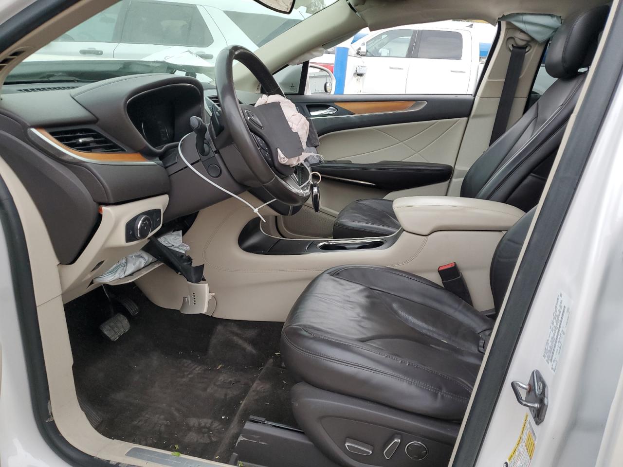 2018 Lincoln Mkc Select VIN: 5LMCJ2D99JUL11833 Lot: 91622575