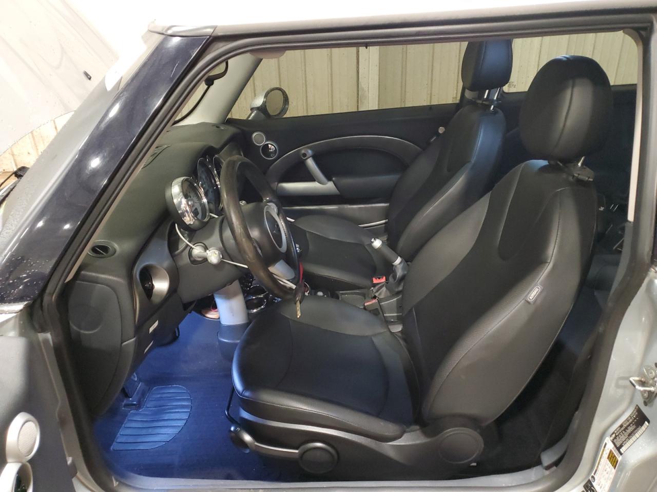 2005 Mini Cooper S VIN: WMWRE33455TD92665 Lot: 91978485