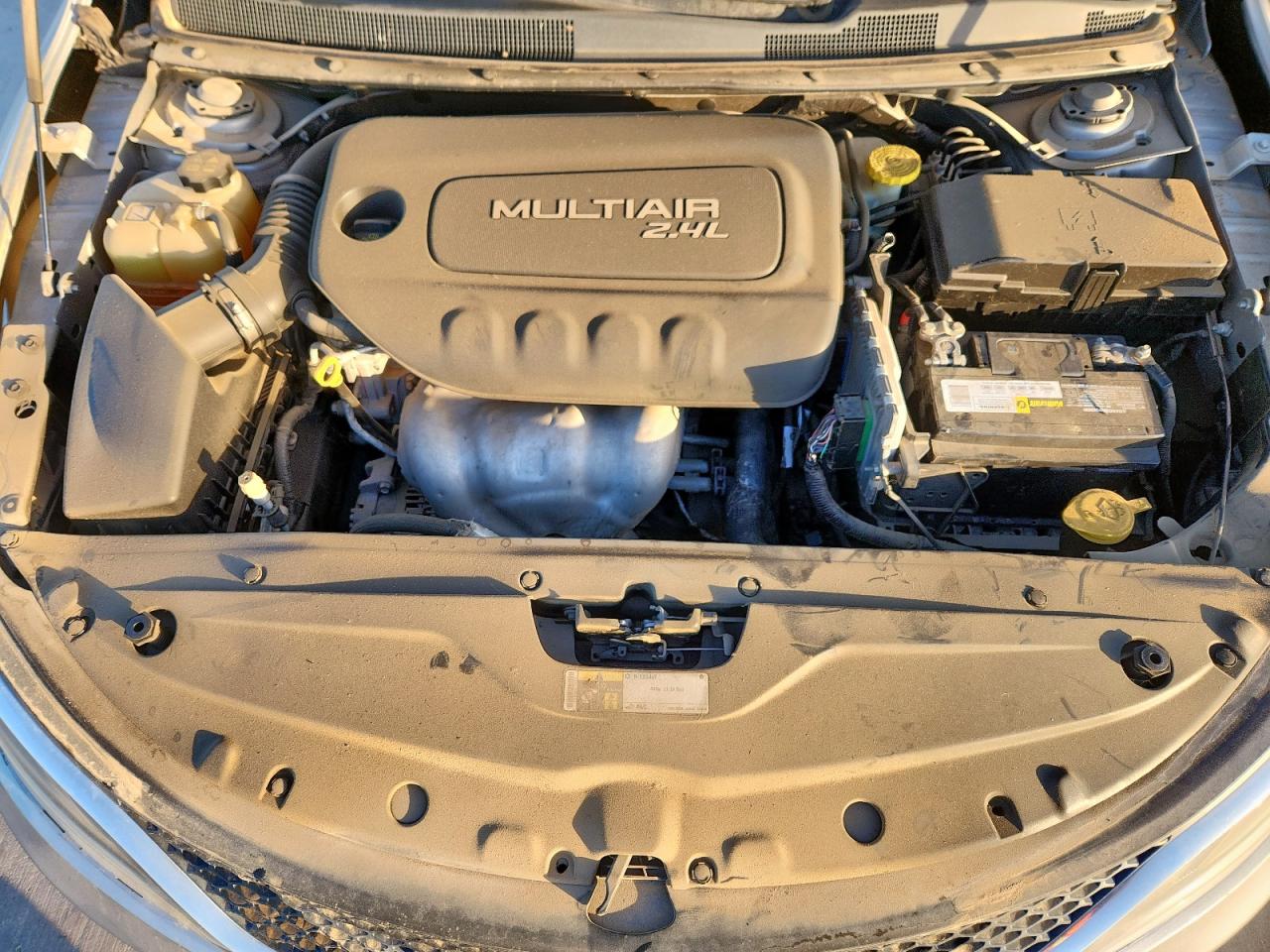 2015 Chrysler 200 Limited VIN: 1C3CCCAB8FN503233 Lot: 92487785