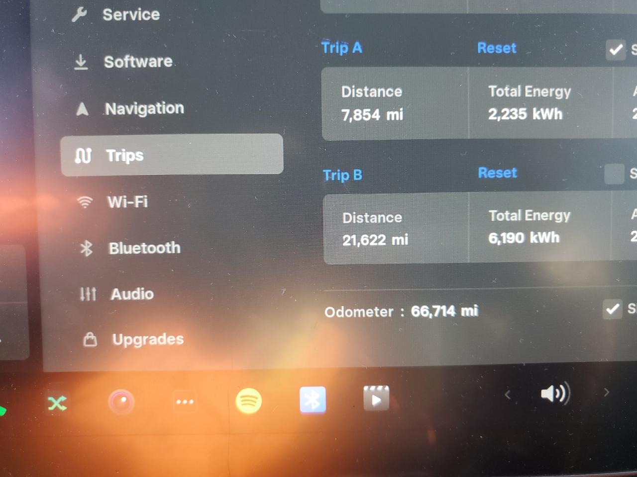 2022 Tesla Model Y VIN: 7SAYGDEE6NF329954 Lot: 91527465