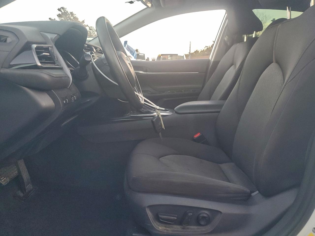 2020 Toyota Camry Le VIN: 4T1C11AK5LU363189 Lot: 94967725