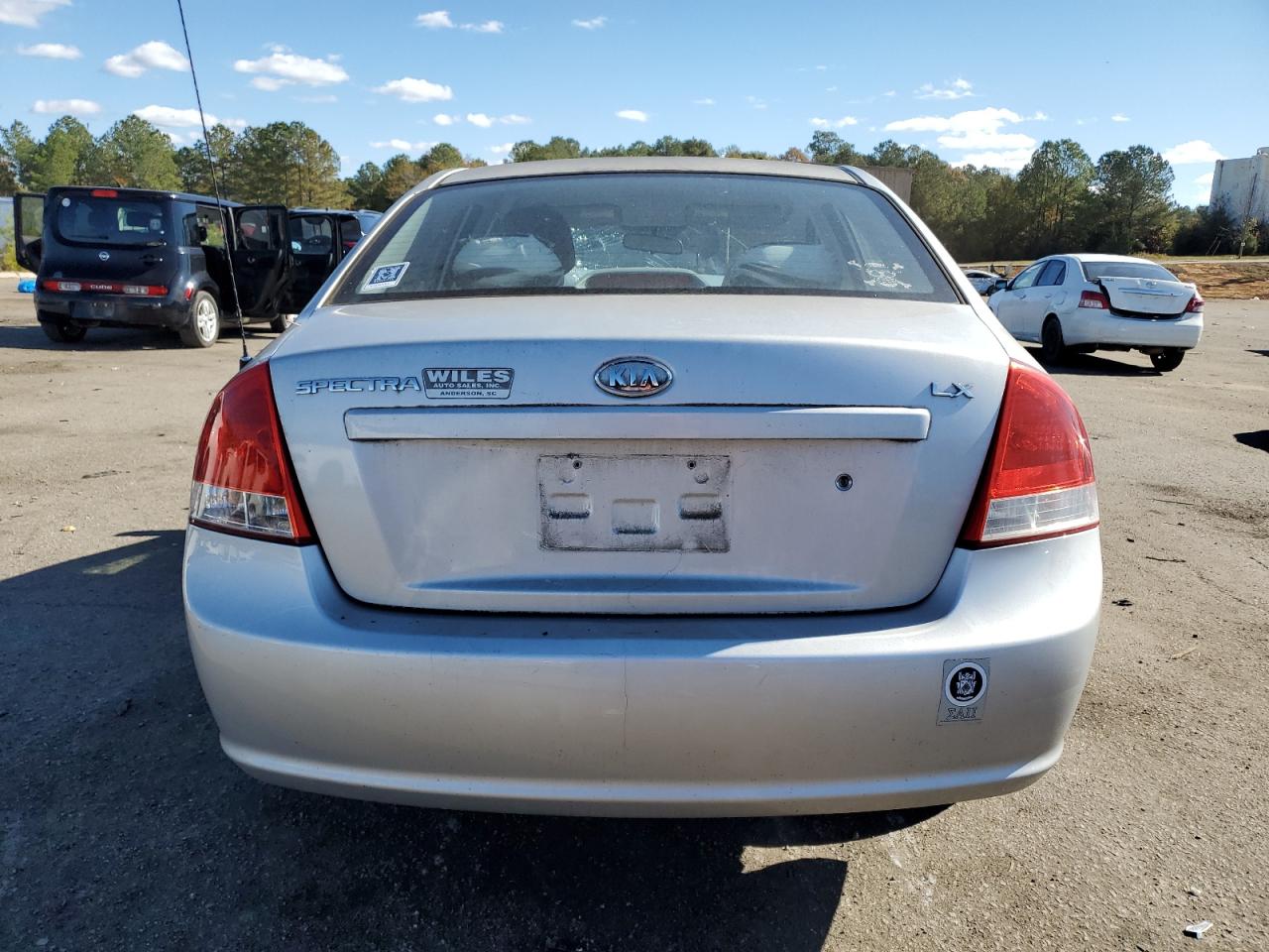 2009 Kia Spectra Ex VIN: KNAFE221295605504 Lot: 92089535