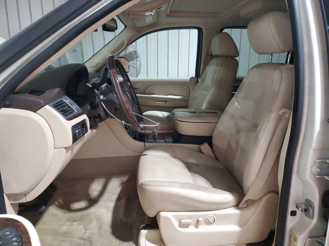 2007 Cadillac Escalade Esv VIN: 1GYFK66887R201701 Lot: 92155995