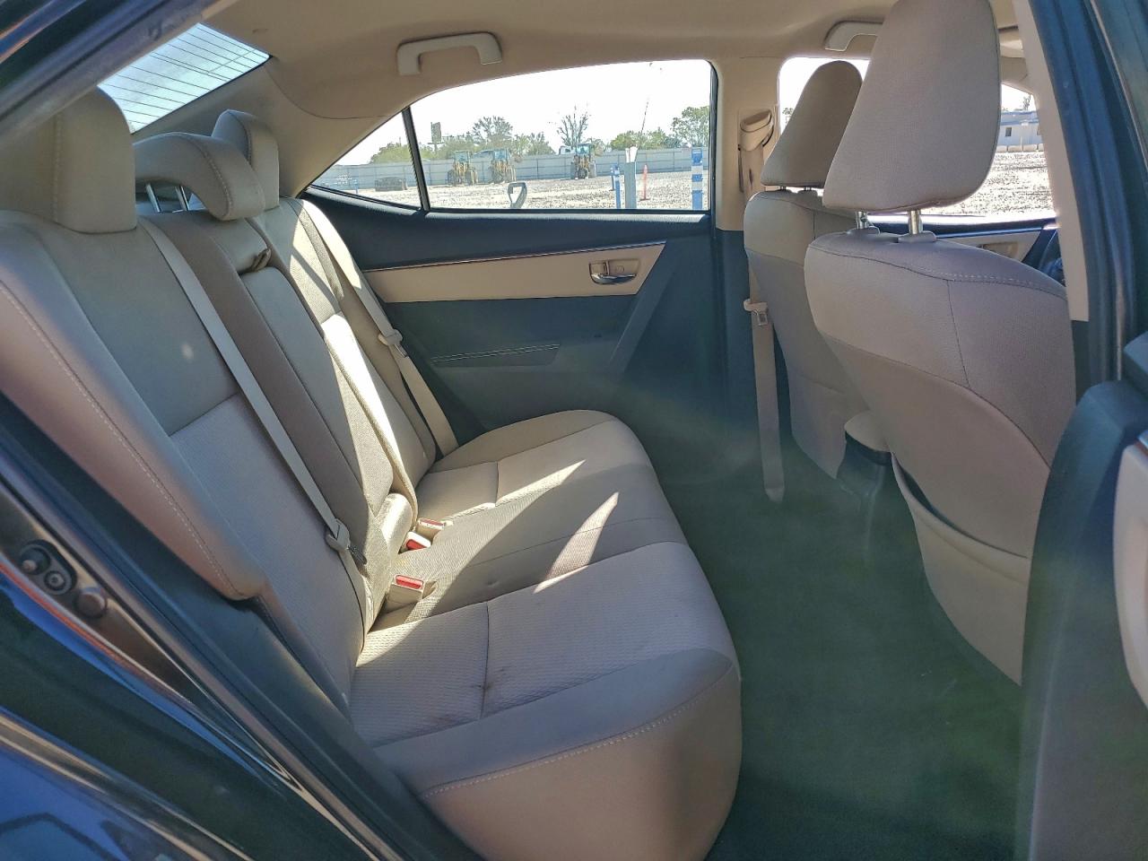 2015 Toyota Corolla L VIN: 2T1BURHE0FC409552 Lot: 94474835