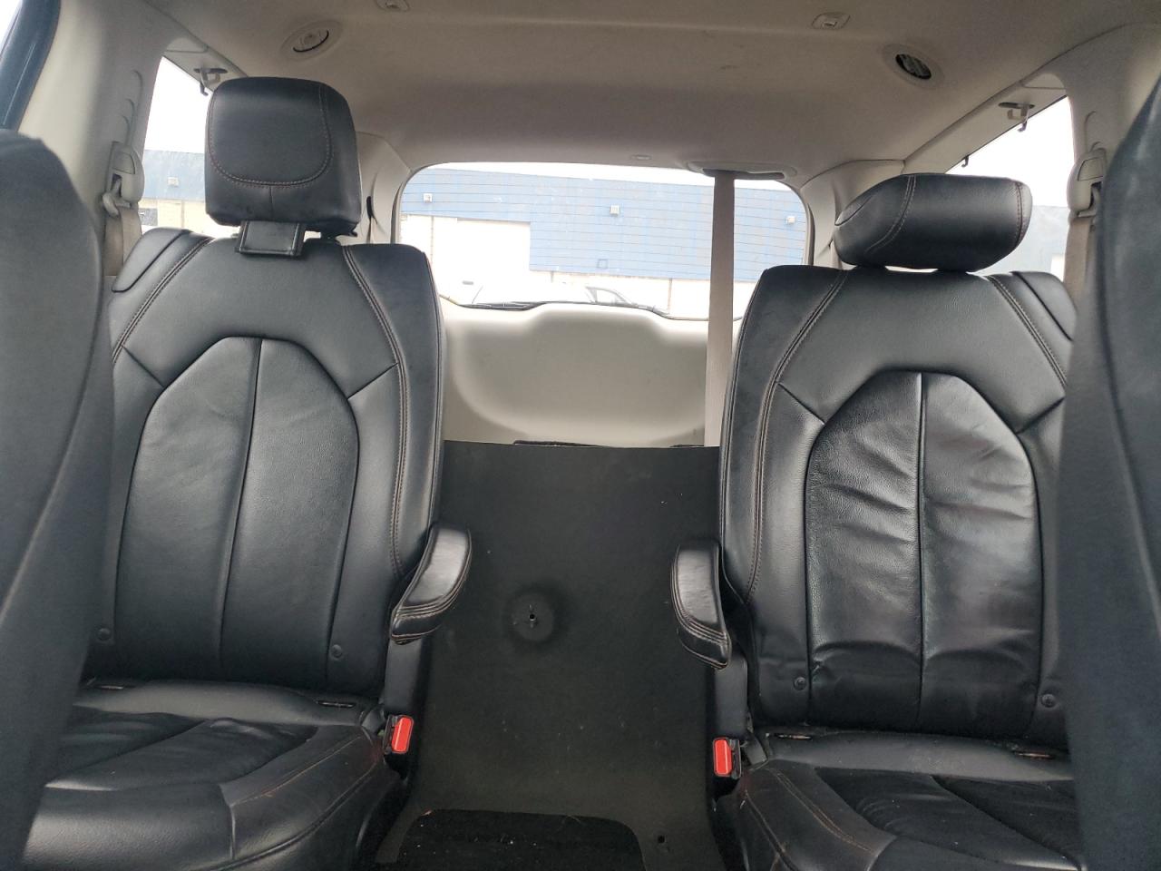 2017 Chrysler Pacifica Touring L VIN: 2C4RC1BGXHR743846 Lot: 91721015