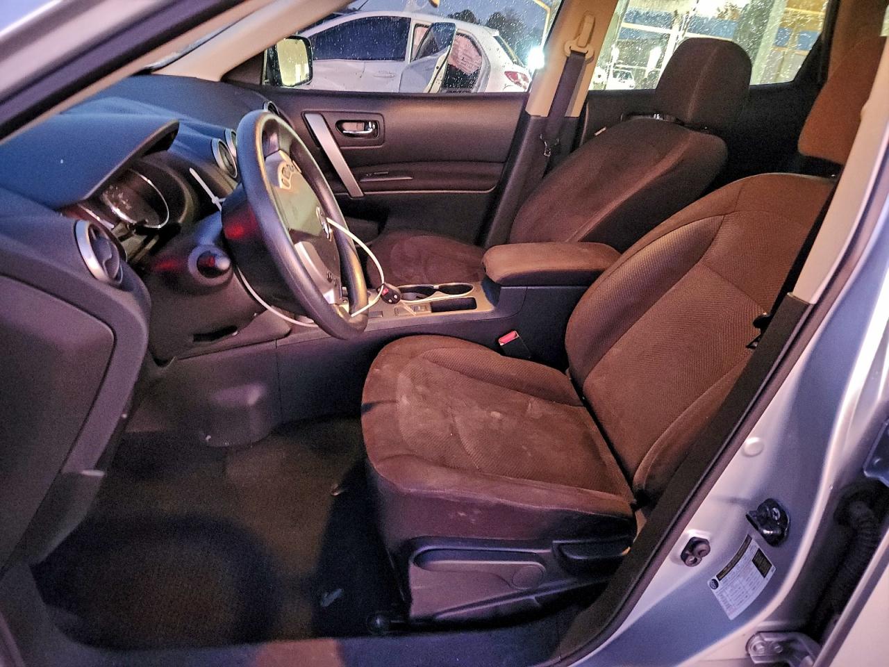 2015 Nissan Rogue Select S VIN: JN8AS5MV3FW755512 Lot: 94357105