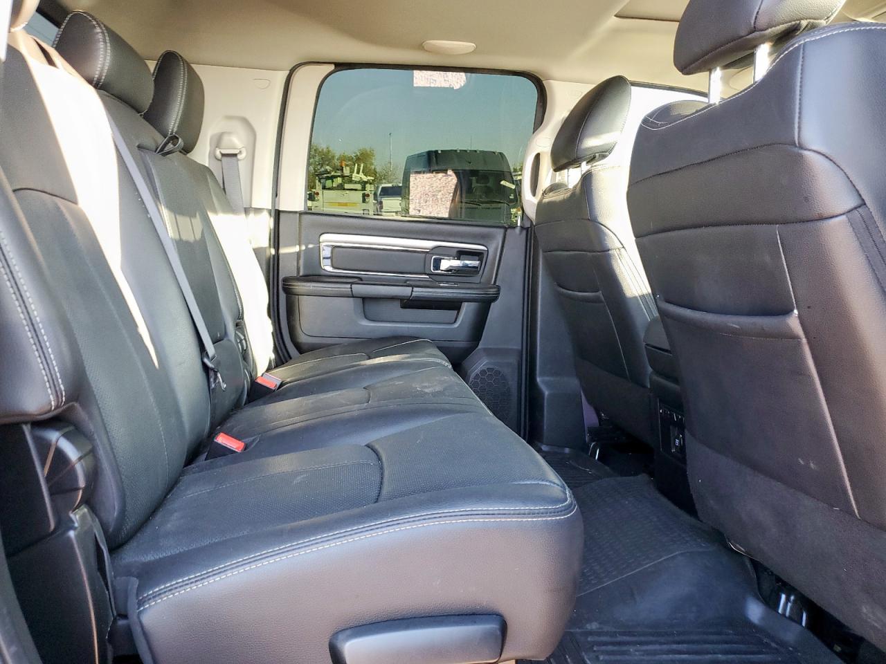 2018 Ram 2500 Laramie VIN: 3C6UR5NL8JG307752 Lot: 91174875