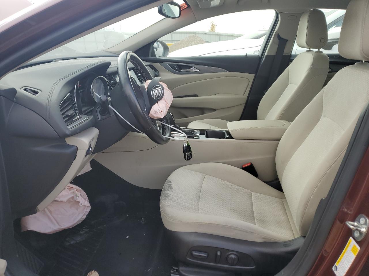 2018 Buick Regal Preferred VIN: W04GL6SXXJ1063051 Lot: 91733495