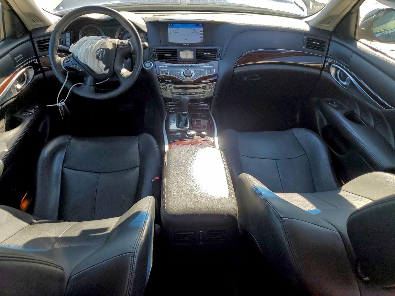 2018 Infiniti Q70 3.7 Luxe VIN: JN1BY1AP9JM181065 Lot: 94047255