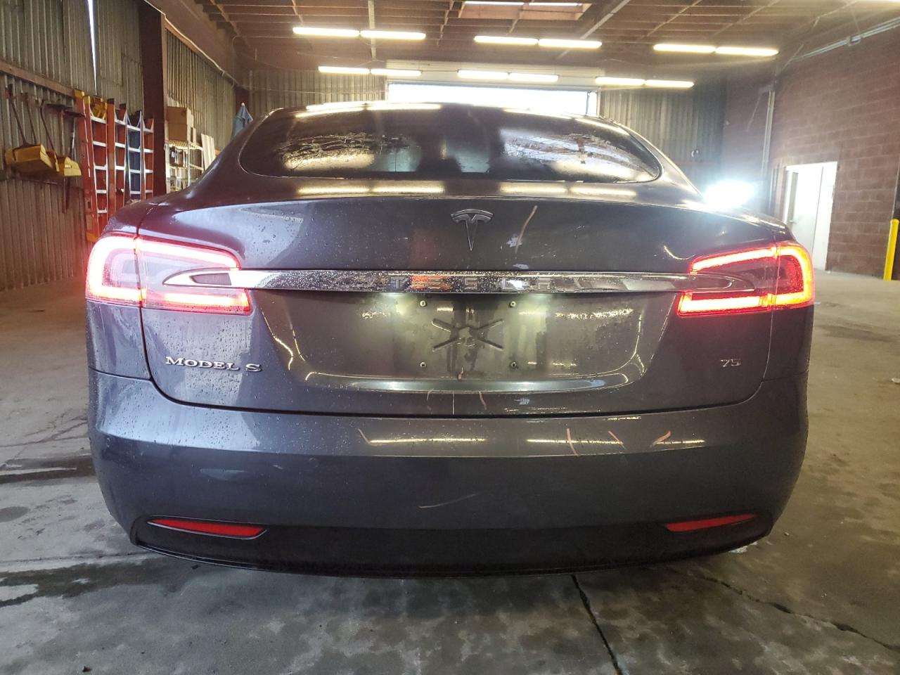 2017 Tesla Model S VIN: 5YJSA1E14HF189729 Lot: 93875955