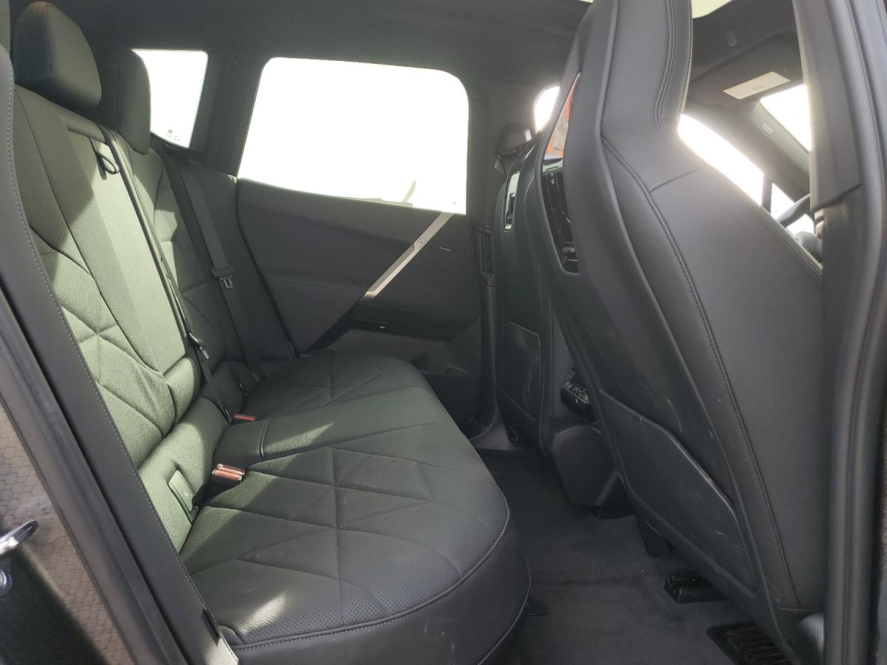 2024 BMW Ix xDrive50 VIN: WB523CF01RCS00191 Lot: 92043345