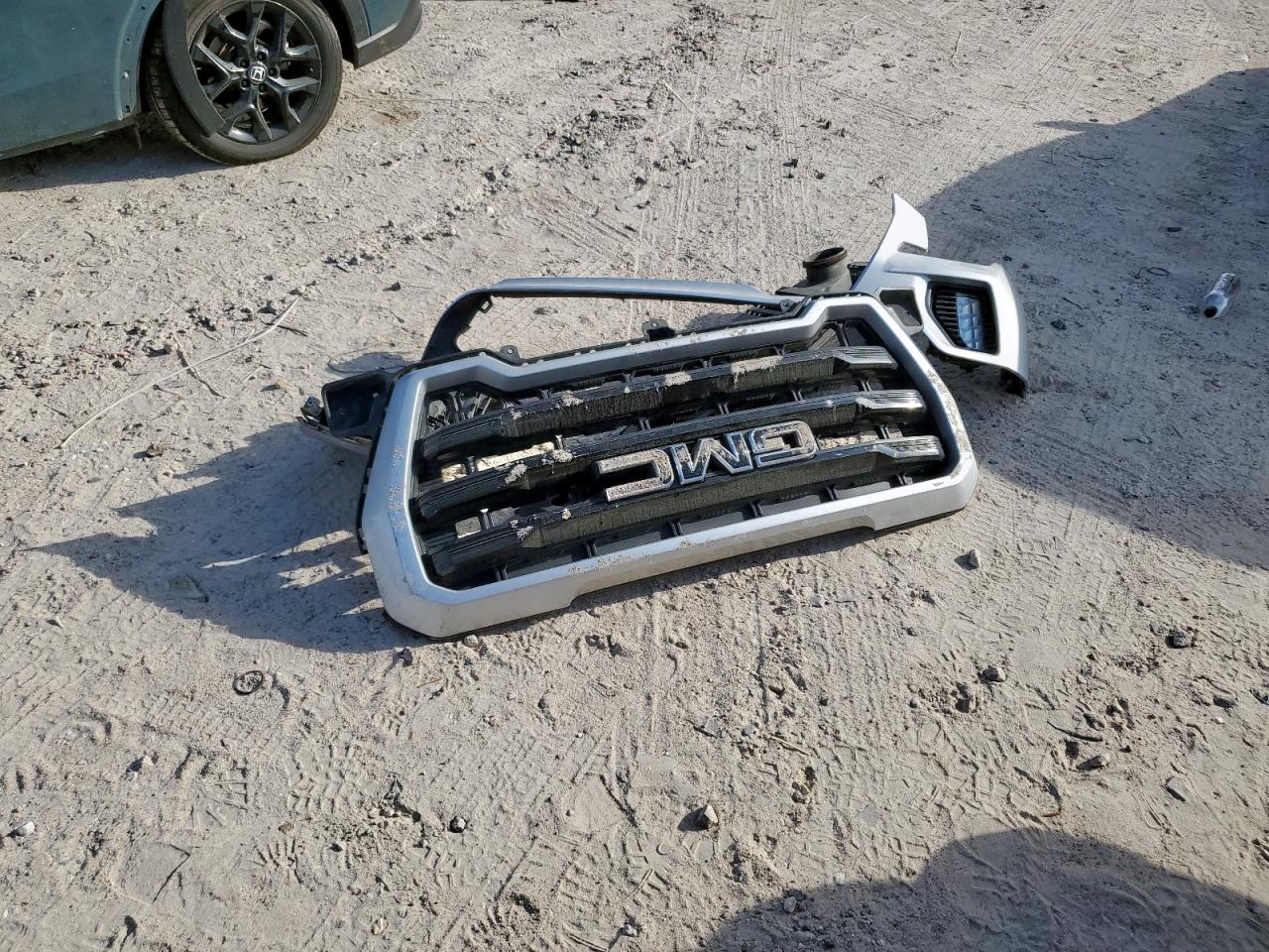 2020 GMC Sierra C1500 Elevation VIN: 3GTP8CED0LG107263 Lot: 92990845