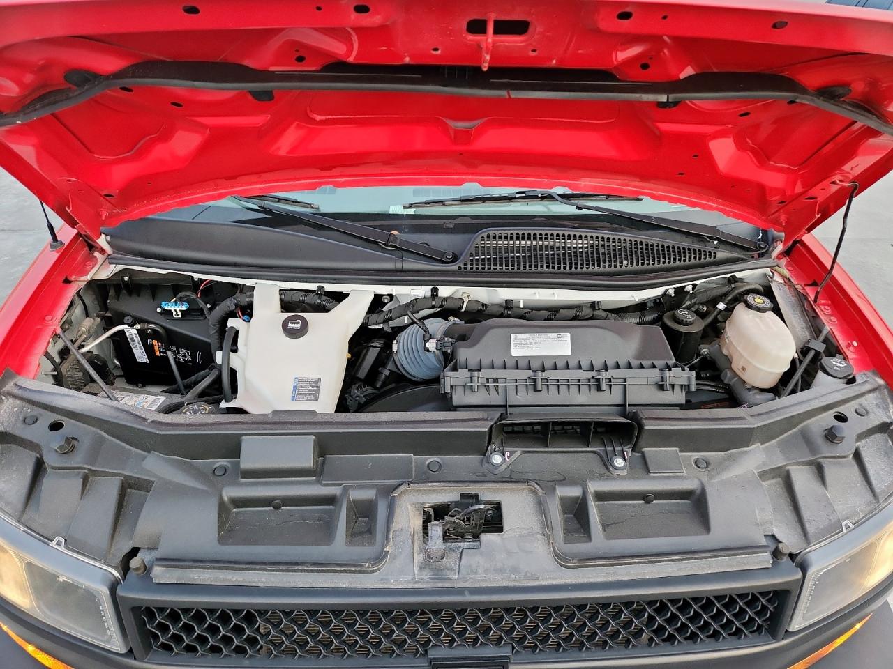 2024 Chevrolet Express G2500 VIN: 1GCWGAF79R1106650 Lot: 90519515