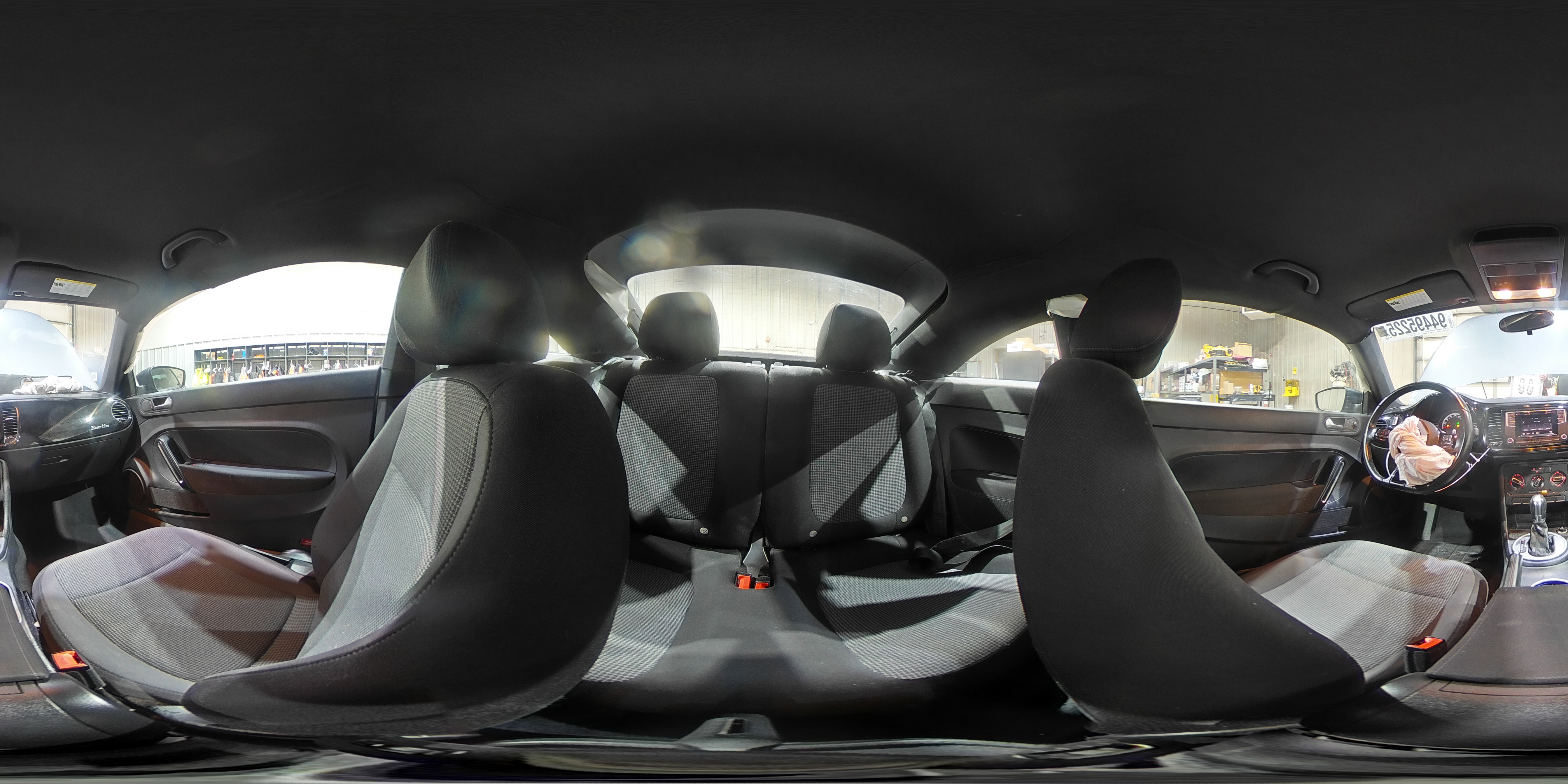 2018 Volkswagen Beetle S VIN: 3VWFD7AT9JM713278 Lot: 94495225