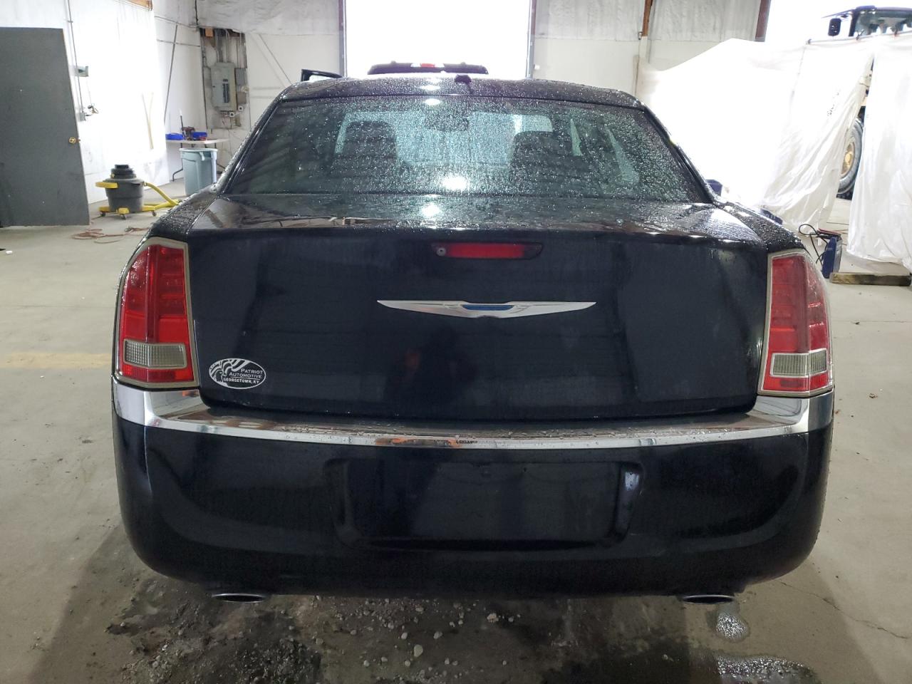 2012 Chrysler 300 Limited VIN: 2C3CCACG1CH192455 Lot: 93105265