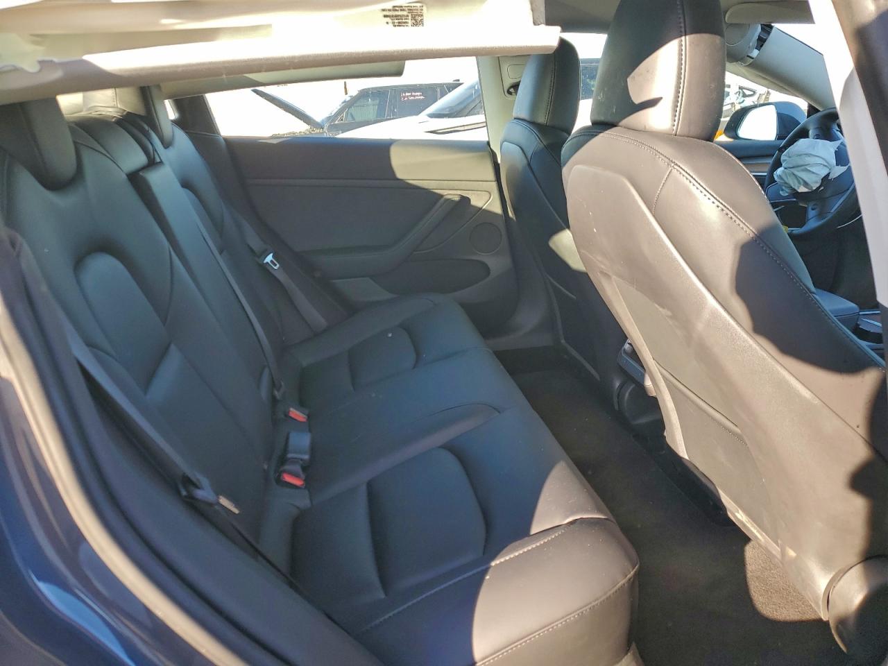 2023 Tesla Model 3 VIN: 5YJ3E1EB8PF711035 Lot: 94088345