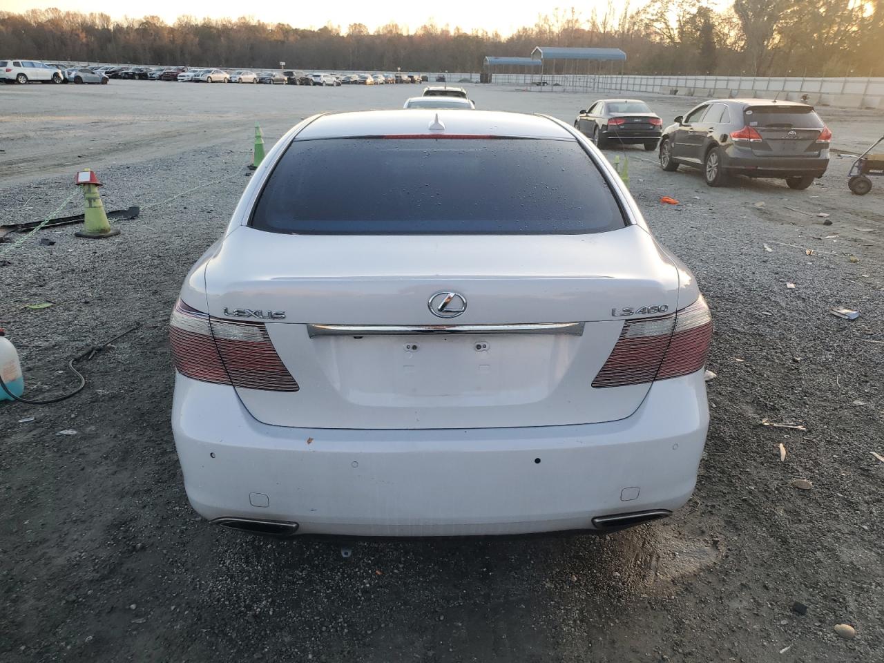 2008 Lexus Ls 460 VIN: JTHBL46F385063125 Lot: 92610155