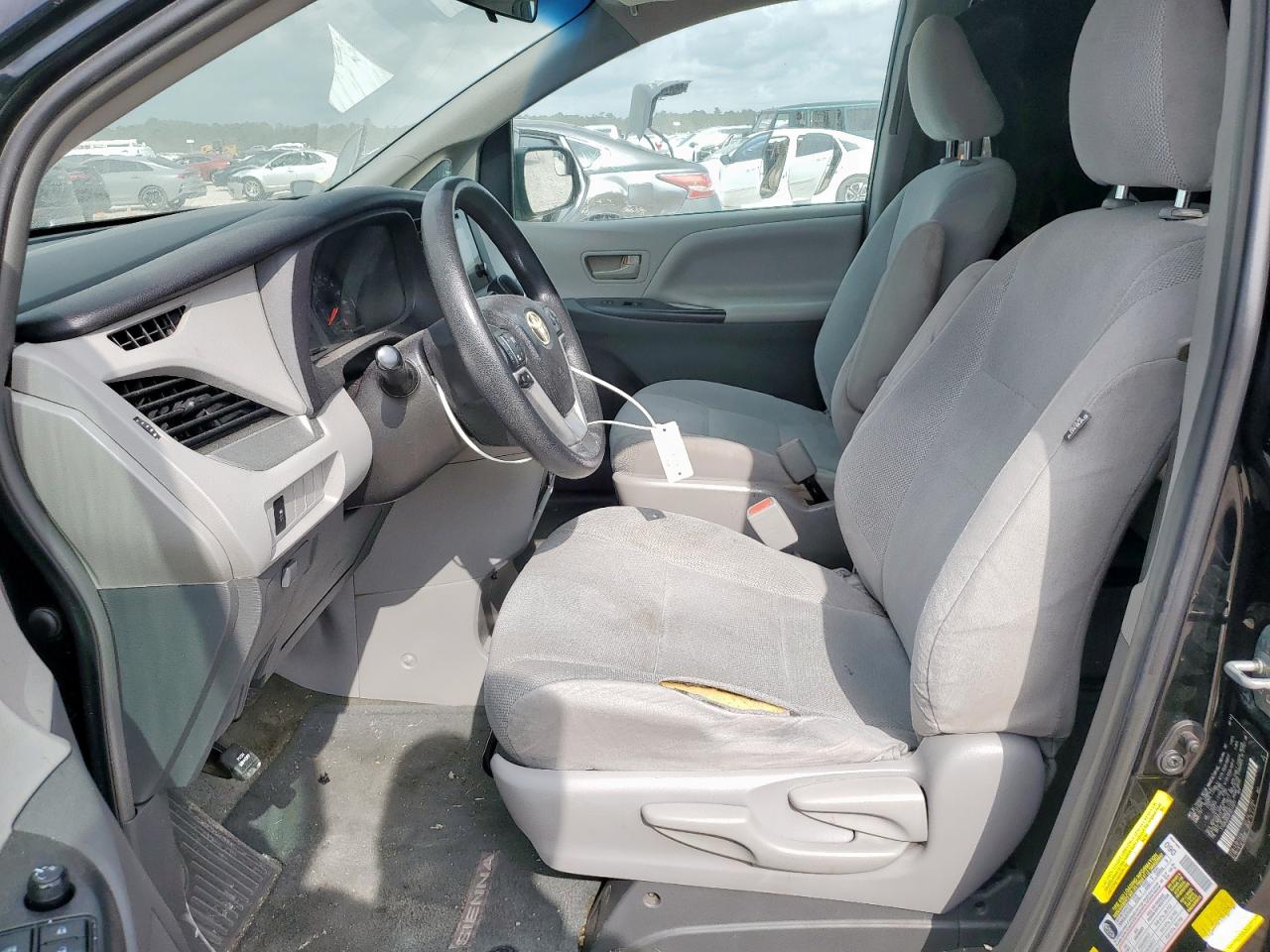 2015 Toyota Sienna VIN: 5TDZK3DC0FS540977 Lot: 93201355