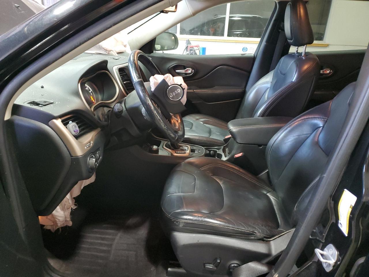 2016 Jeep Cherokee Limited VIN: 1C4PJMDB0GW235214 Lot: 92044495