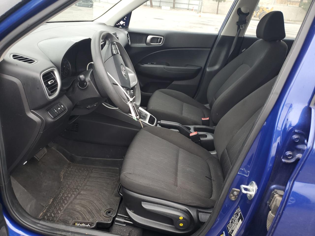 2021 Hyundai Venue Se VIN: KMHRB8A3XMU066011 Lot: 92356635