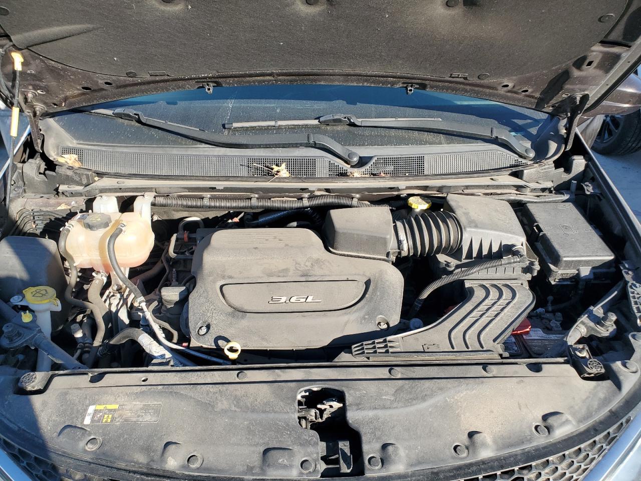 2018 Chrysler Pacifica Touring L VIN: 2C4RC1BG4JR275280 Lot: 91051685