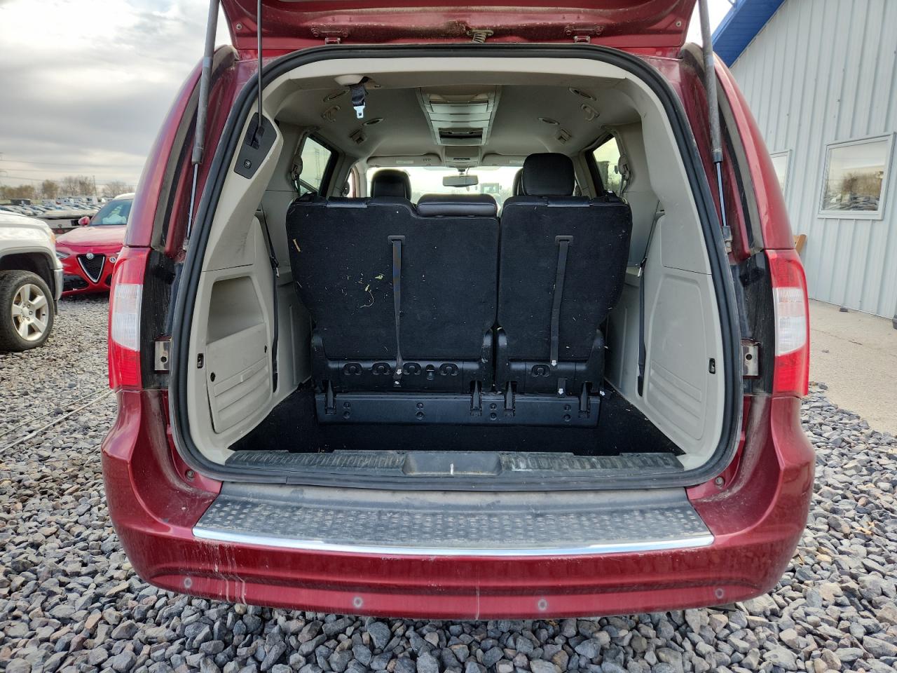 2015 Chrysler Town & Country Touring L VIN: 2C4RC1CG6FR554588 Lot: 92954905