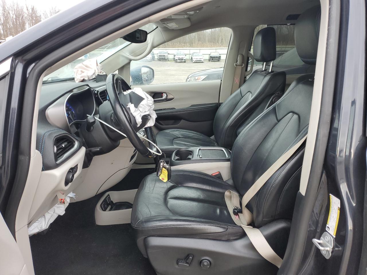 2021 Chrysler Pacifica Touring L VIN: 2C4RC1BG8MR524183 Lot: 93062905