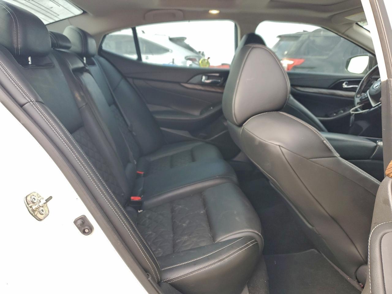 2017 Nissan Maxima 3.5S VIN: 1N4AA6APXHC373689 Lot: 93670255