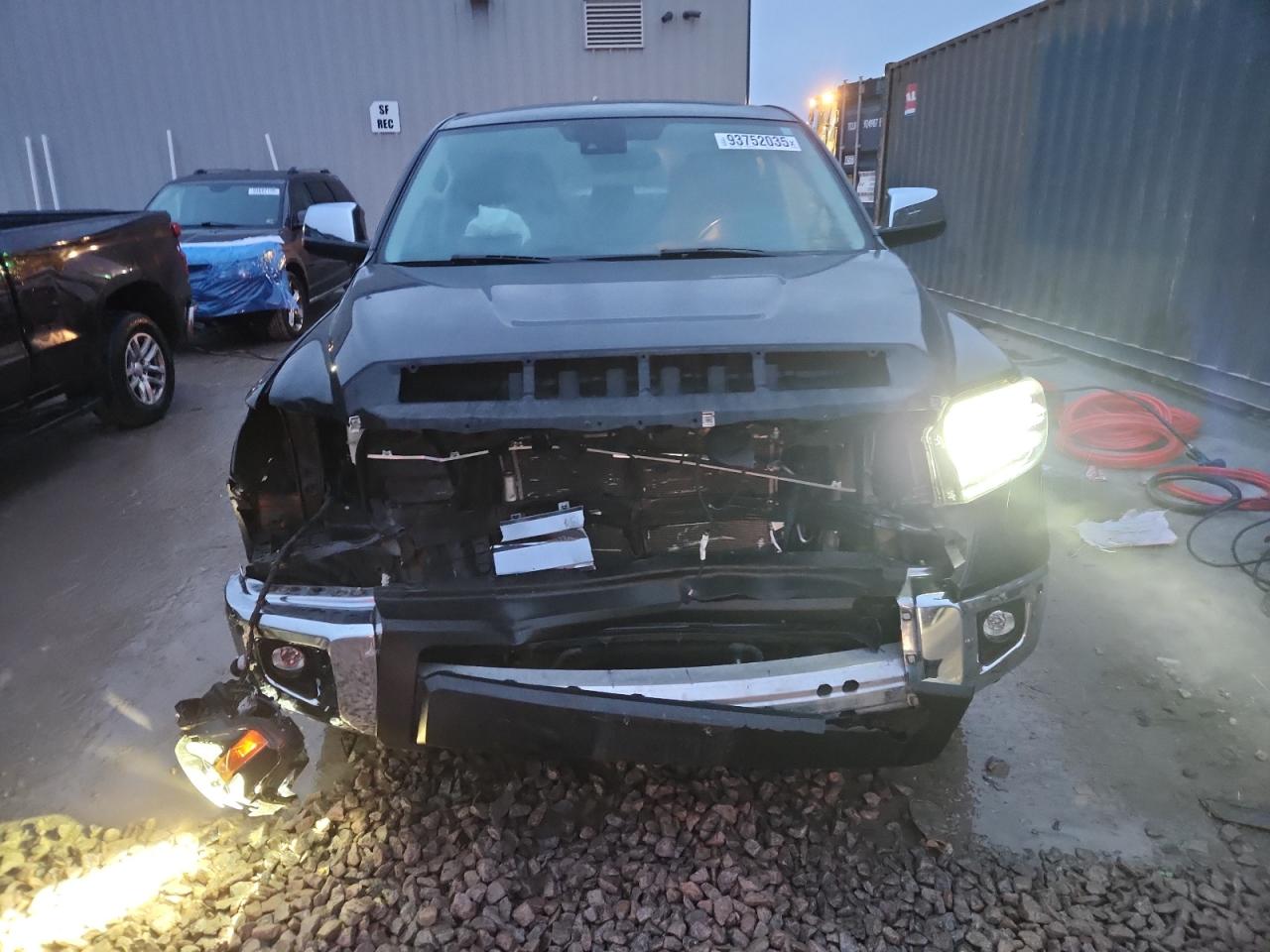 2021 Toyota Tundra Crewmax Limited VIN: 5TFHY5F18MX989719 Lot: 93752035