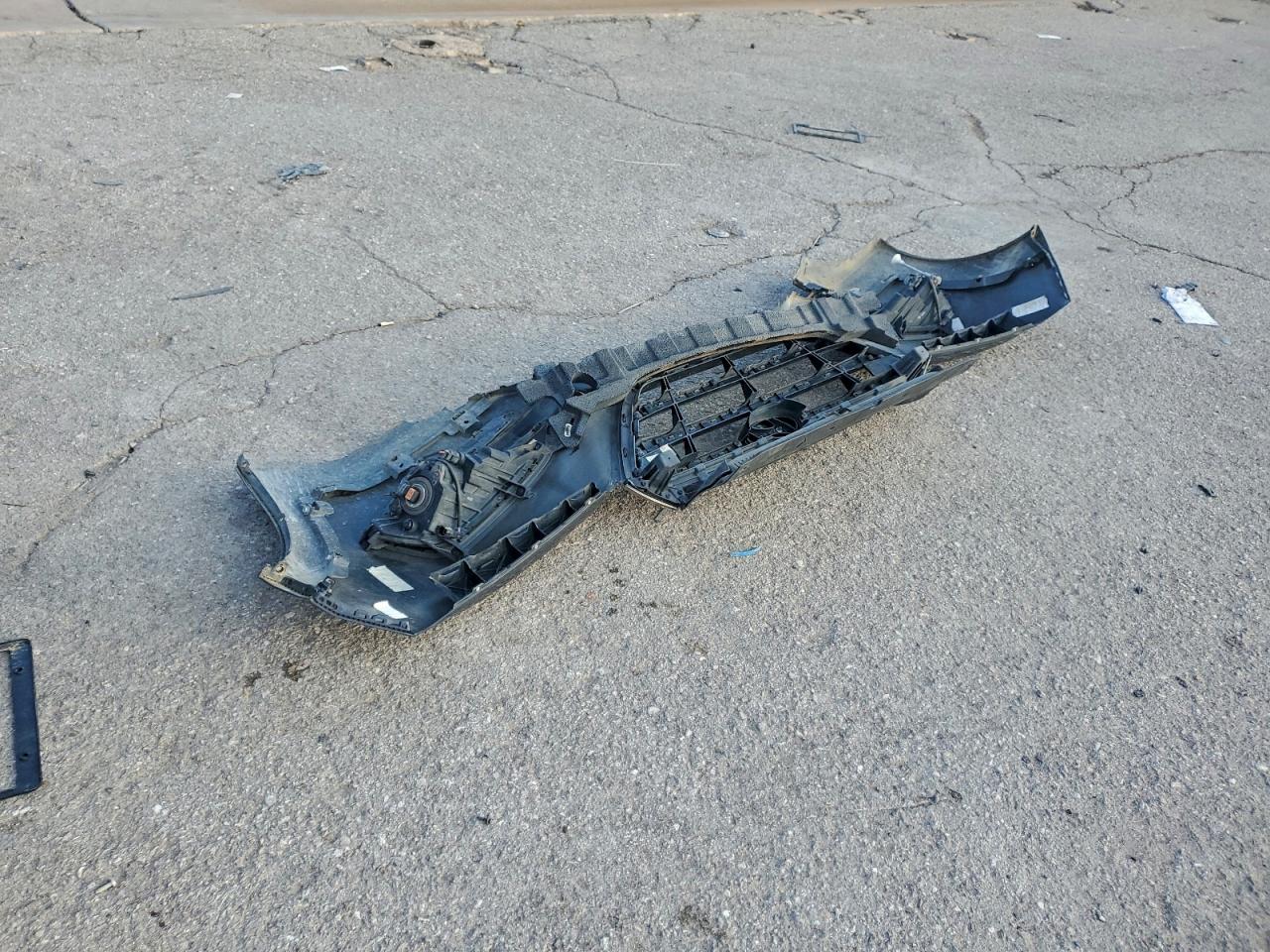 2018 Hyundai Tucson Value VIN: KM8J33A22JU611568 Lot: 93892215