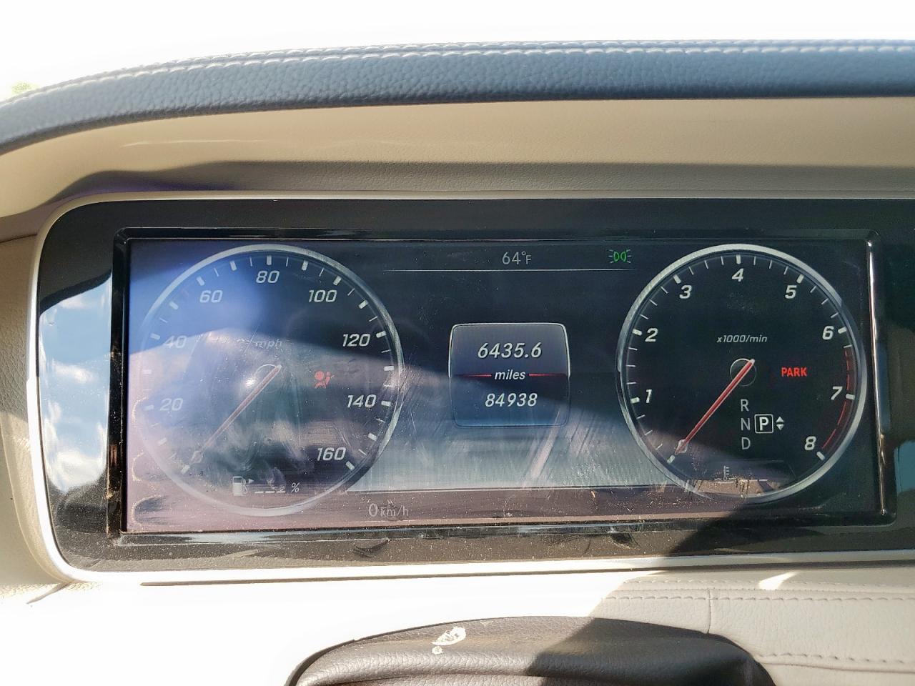 Фото: WDDUG8CB5FA141793