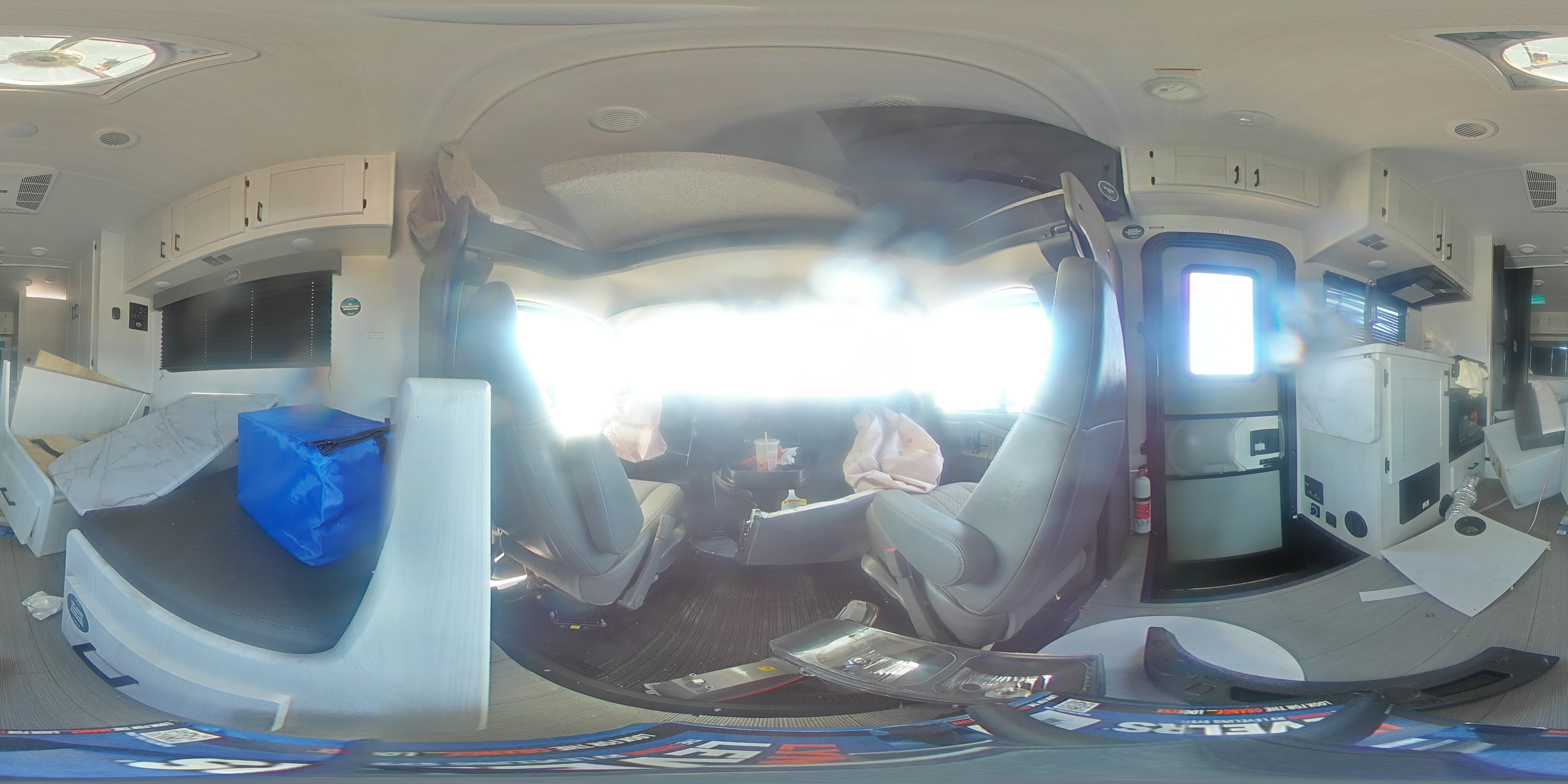 2025 Chevrolet Express G3500 VIN: 1HA3GSC73SN013565 Lot: 92230985