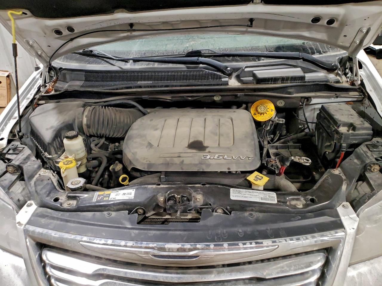 2016 Chrysler Town & Country Touring VIN: 2C4RC1BG5GR118401 Lot: 94367215