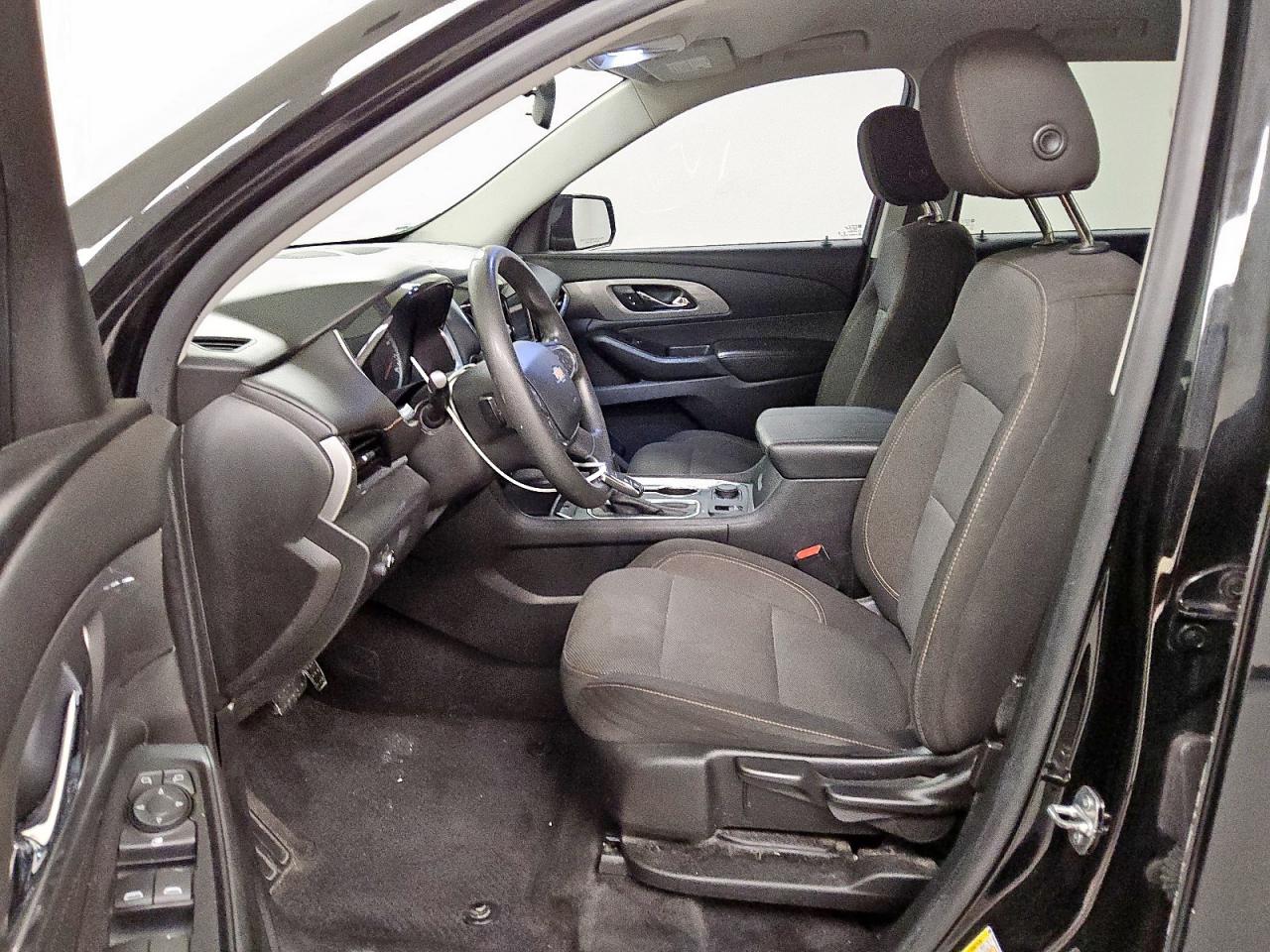 2019 Chevrolet Traverse Ls VIN: 1GNERFKW7KJ282304 Lot: 90455885