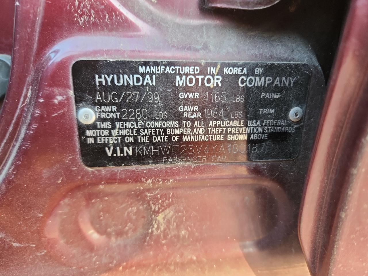 2000 Hyundai Sonata Base VIN: KMHWF25V4YA180187 Lot: 91814565