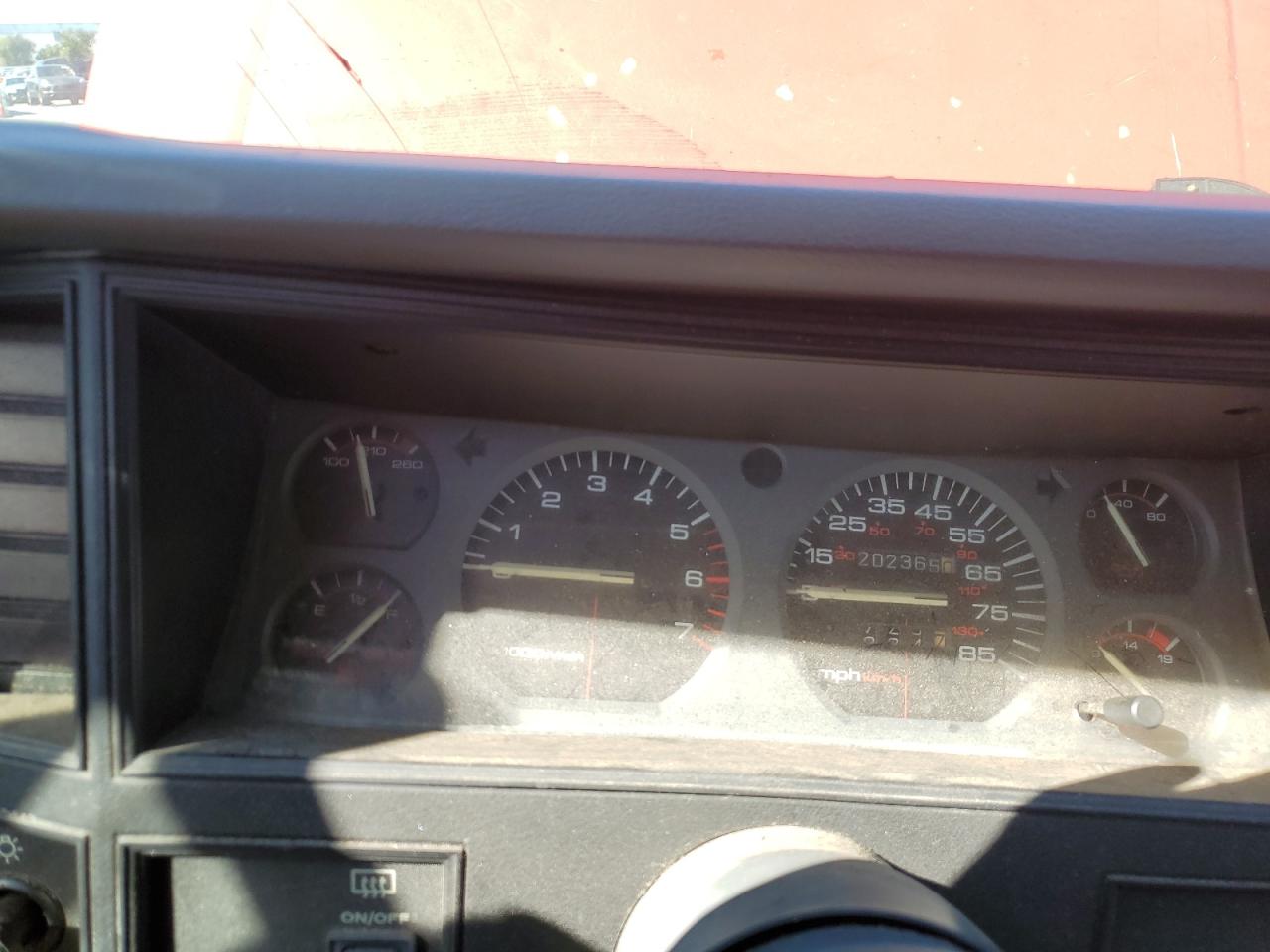 1994 Jeep Cherokee Sport VIN: 1J4FT68S7RL104713 Lot: 93564755