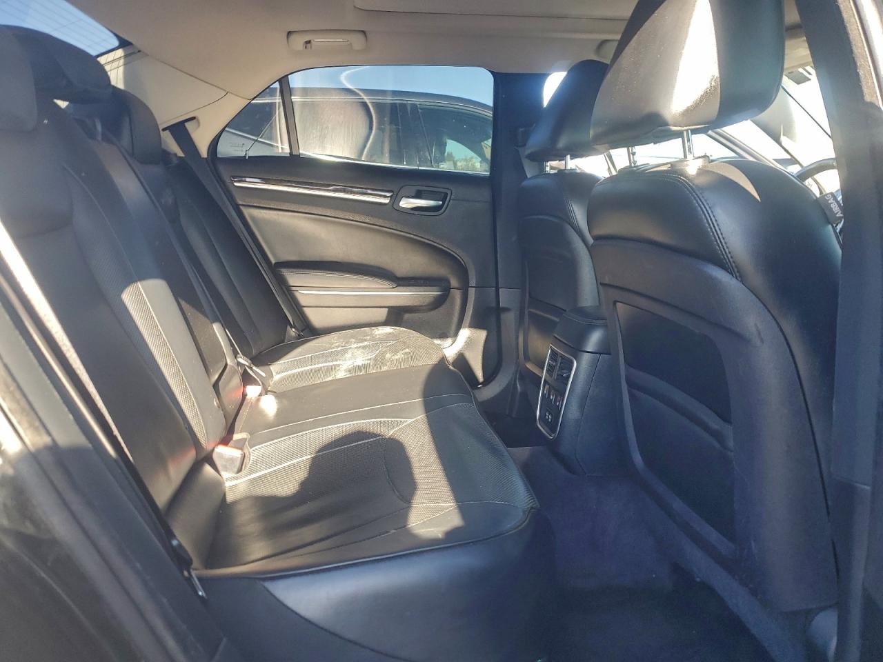 2017 Chrysler 300C VIN: 2C3CCAEG1HH566440 Lot: 94252915