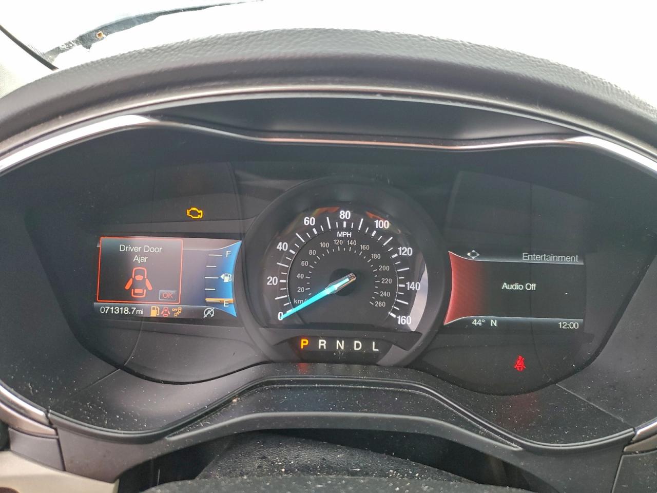 2020 Ford Fusion Se VIN: 3FA6P0HD9LR105613 Lot: 93941435