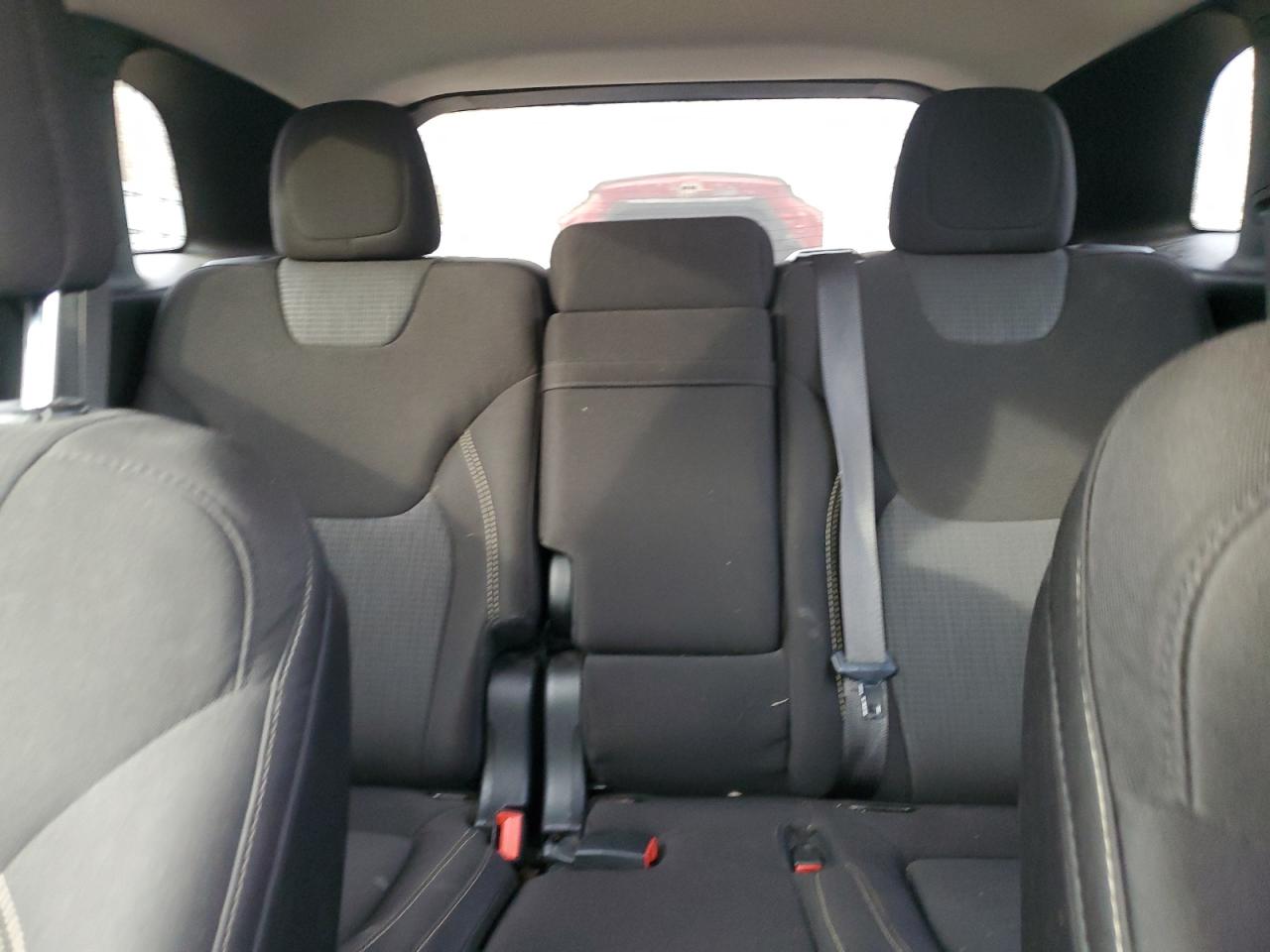 2015 Jeep Cherokee Latitude VIN: 1C4PJMCB7FW606806 Lot: 93312125