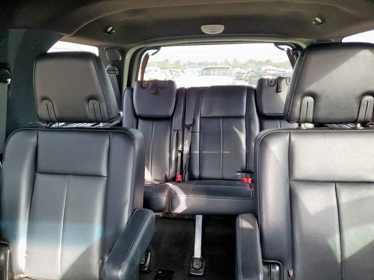 2015 Ford Expedition Xlt VIN: 1FMJU1HT4FEF08556 Lot: 93409215