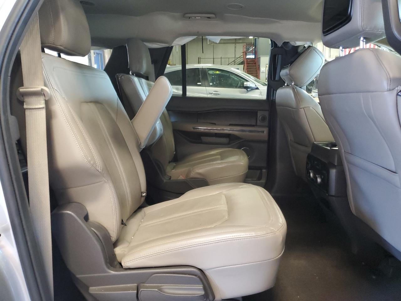 2021 Ford Expedition Max Limited VIN: 1FMJK2AT4MEA81298 Lot: 92389275