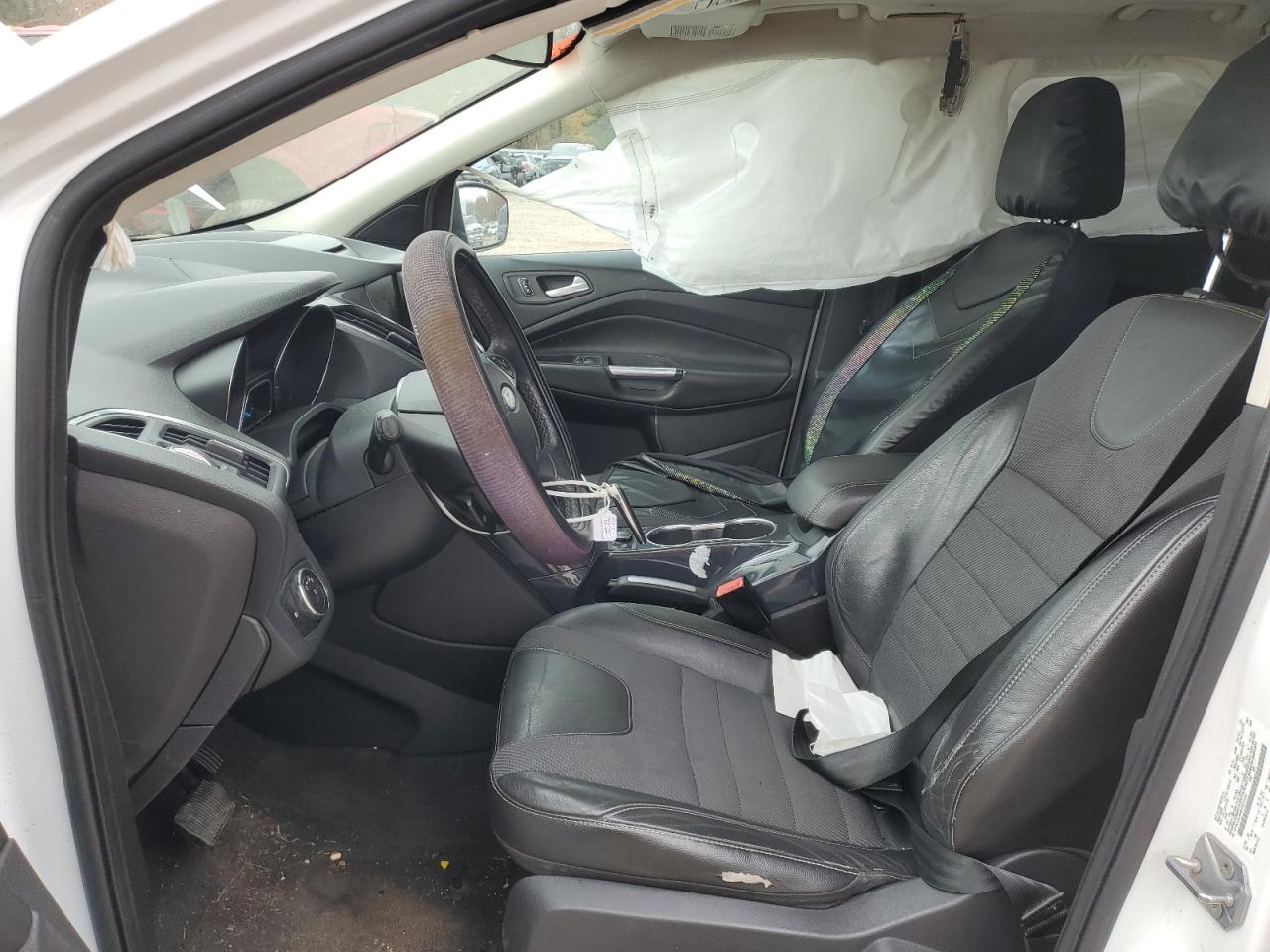 2013 Ford Escape Titanium VIN: 1FMCU9J99DUB31232 Lot: 92902305